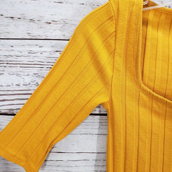 Free People Women's Central Park Gold Yellow Top Cardigan Size XS - Picture 7 of 12
